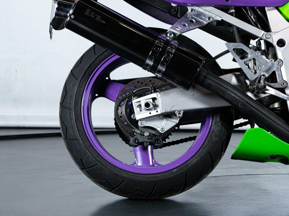 Image 23/50 of Kawasaki DUMMY (1996)