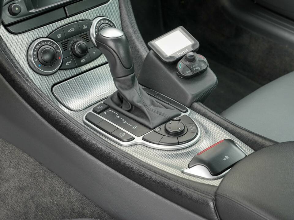 Image 19/45 de Mercedes-Benz SL 350 (2003)