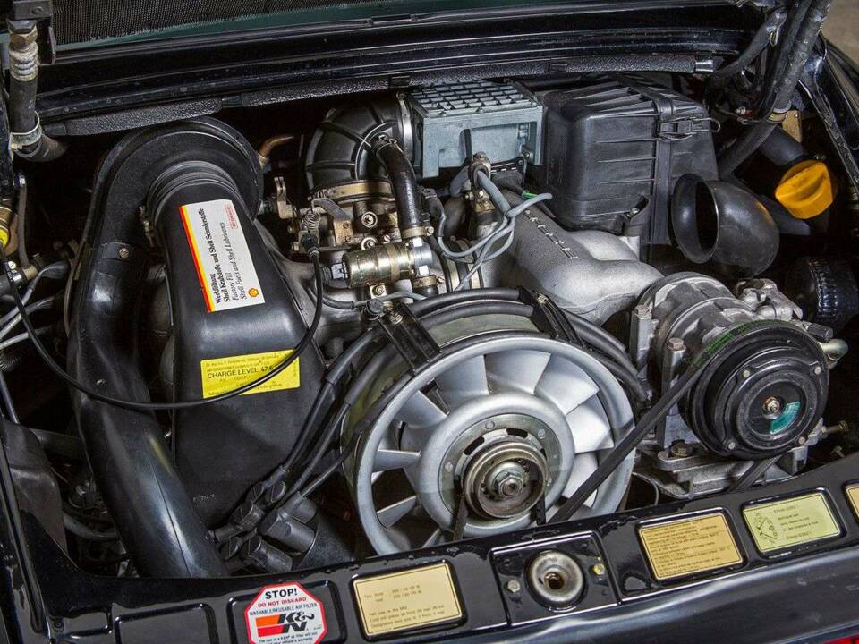 Bild 23/25 von Porsche 911 Carrera 3.2 (1987)