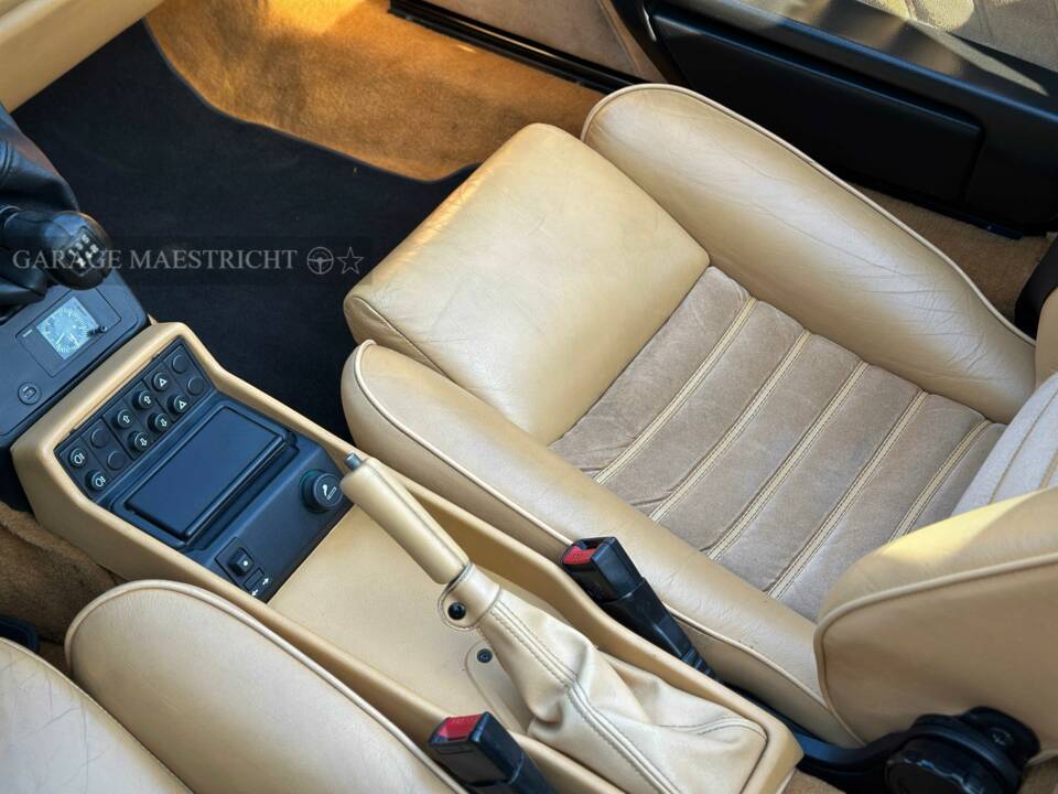 Image 72/100 de Alfa Romeo 2.0 Spider (1993)