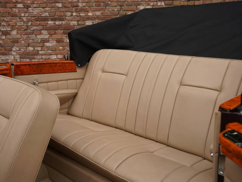 Imagen 28/50 de Mercedes-Benz 320 Cabriolet B (1939)