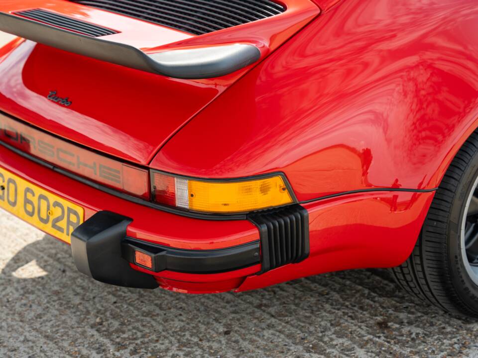 Image 19/50 of Porsche 911 Turbo 3.0 (1977)