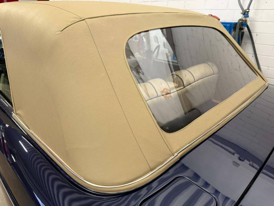 Bild 21/24 von Rolls-Royce Corniche I (1986)