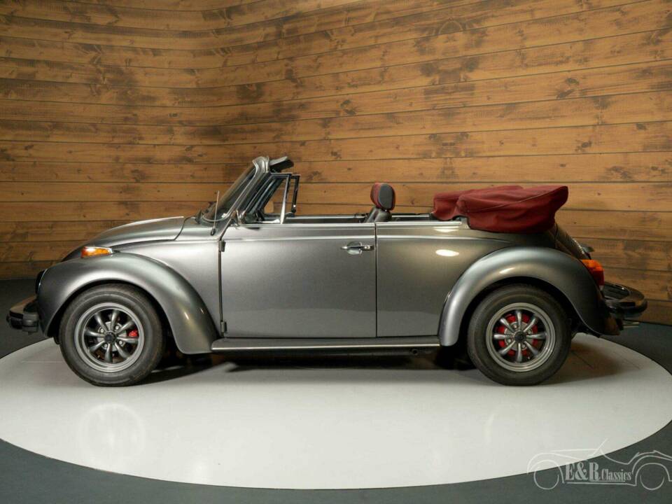 Image 5/20 of Volkswagen Beetle 1600 (1975)