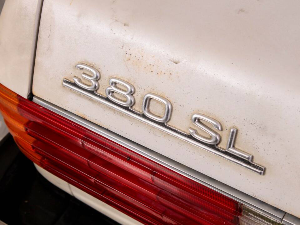 Bild 19/43 von Mercedes-Benz 380 SL (1982)