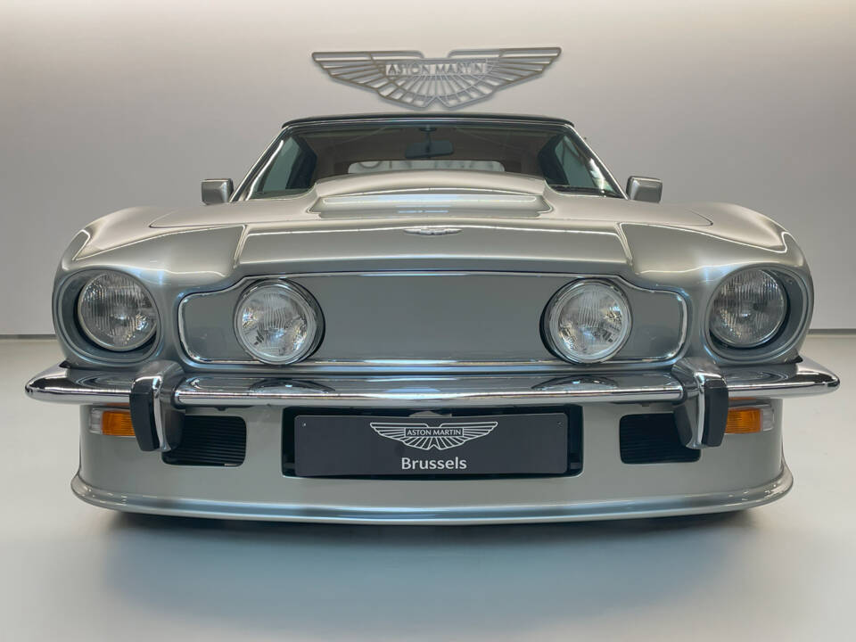 Afbeelding 9/40 van Aston Martin V8 Vantage Volante (1986)