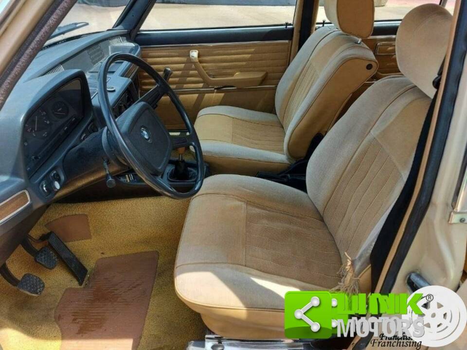 Bild 4/10 von BMW 525 (1975)