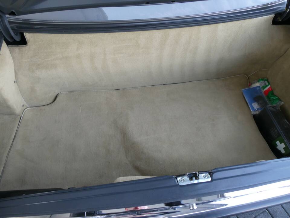 Bild 16/24 von Mercedes-Benz 300 SL (1988)