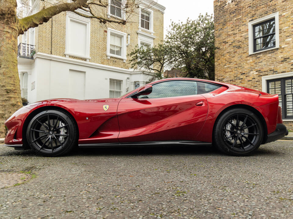 Bild 3/15 von Ferrari 812 Superfast (2018)