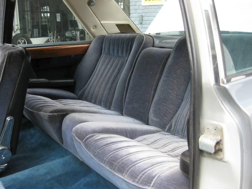 Image 9/18 of FIAT 130 Coupé (1971)