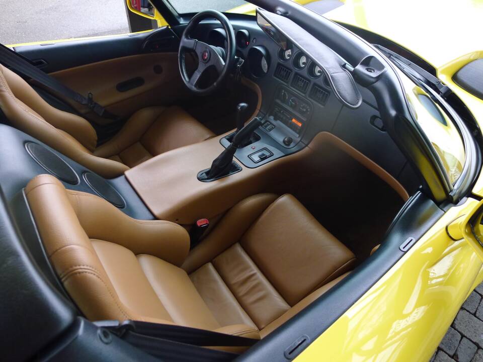 Afbeelding 10/15 van Dodge Viper RT/10 (1994)