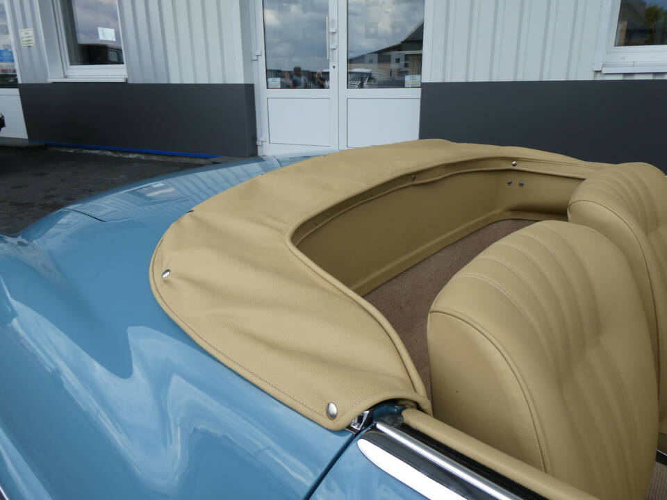 Bild 18/25 von Mercedes-Benz 190 SL (1963)