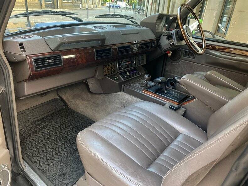 Image 10/50 of Land Rover Range Rover Classic (1989)