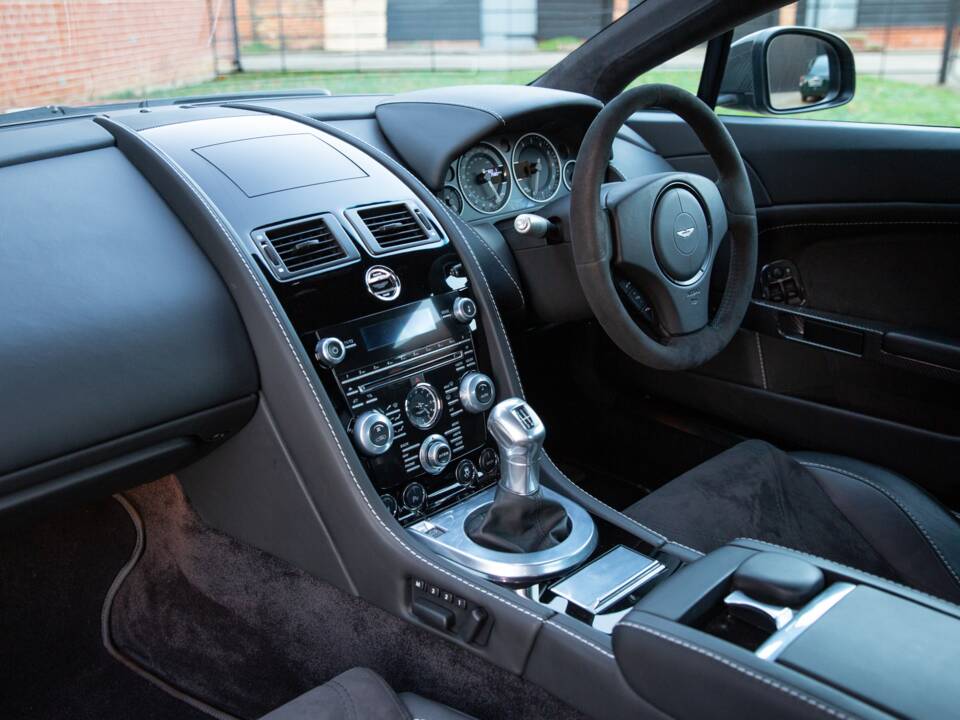 Bild 5/74 von Aston Martin V12 Vantage (2012)
