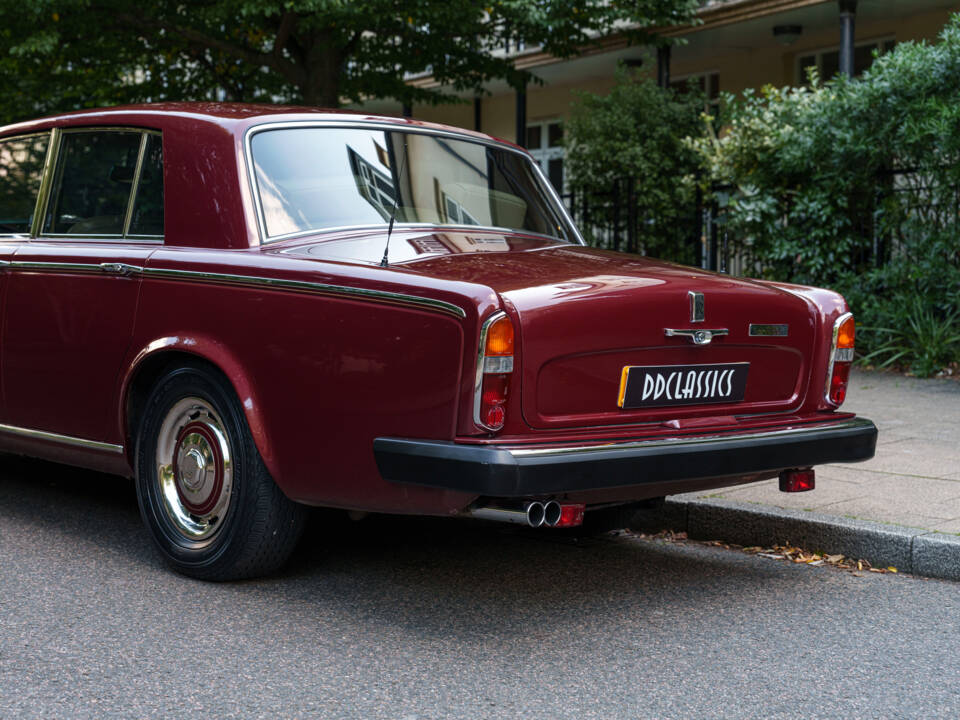 Imagen 13/32 de Rolls-Royce Silver Shadow II (1978)