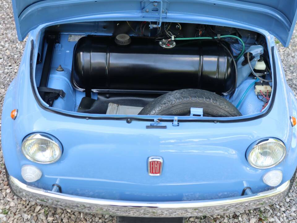 Image 37/50 of FIAT 500 F (1967)