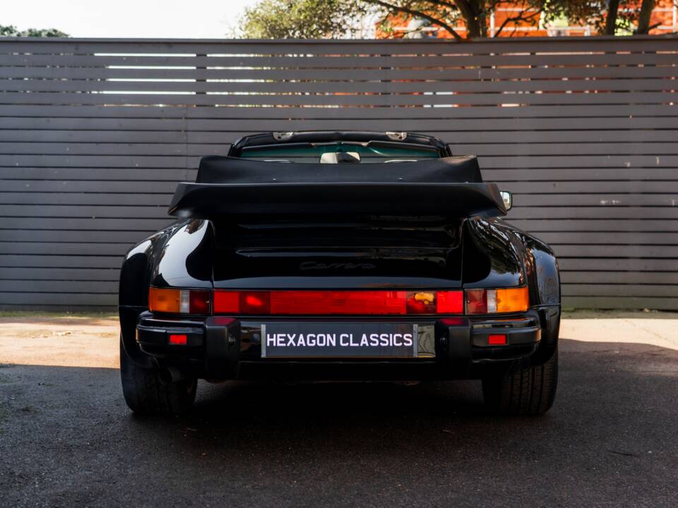 Imagen 12/60 de Porsche 911 Carrera 3.2 (WTL) (1988)