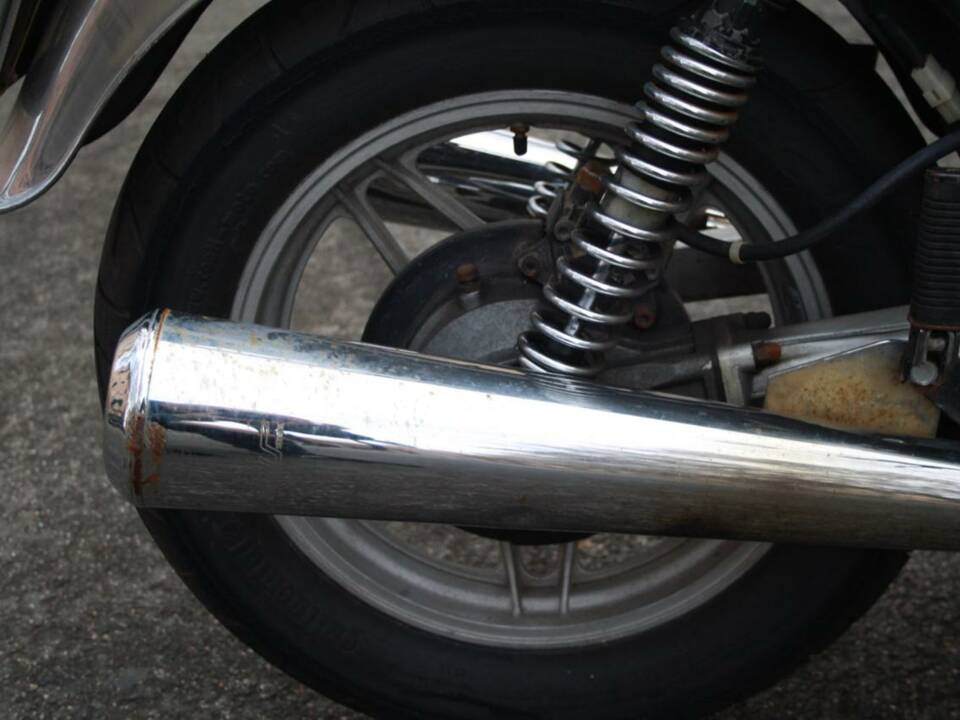 Image 36/50 de Moto Guzzi DUMMY (1984)