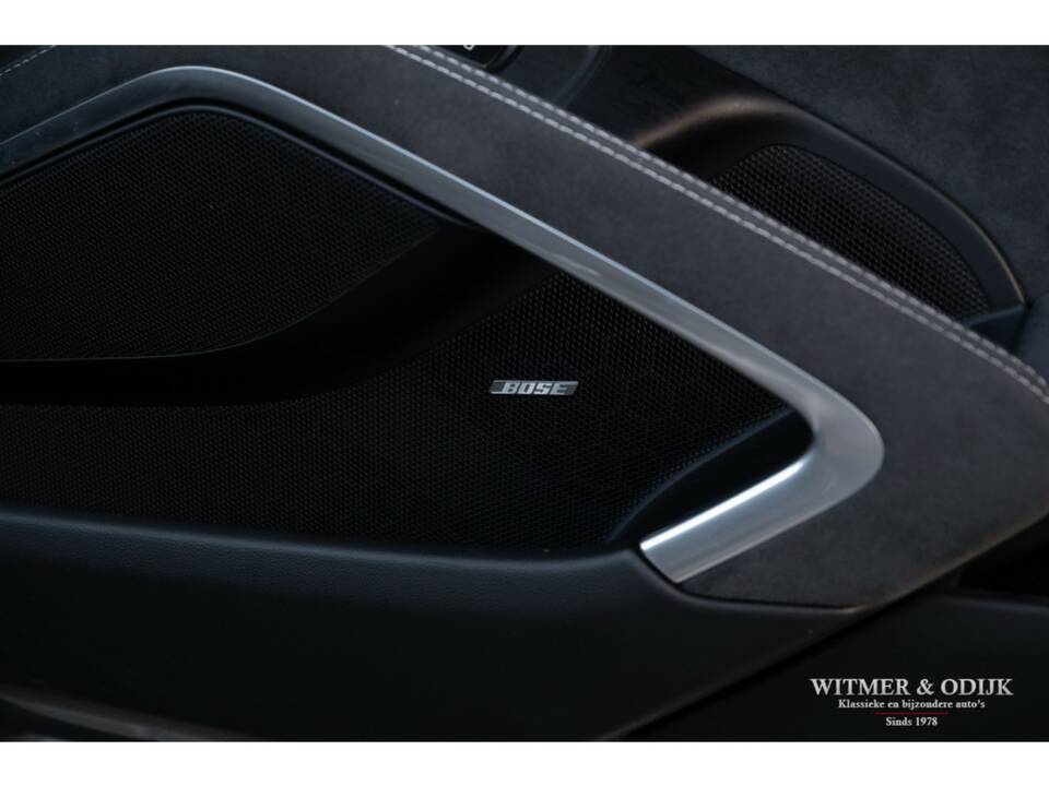 Image 21/38 of Porsche 911 Carrera GTS (2017)