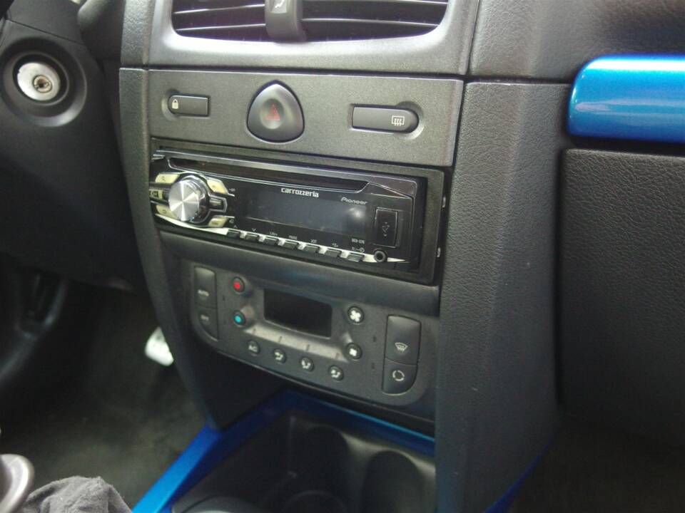 Imagen 48/100 de Renault Clio II V6 (2004)