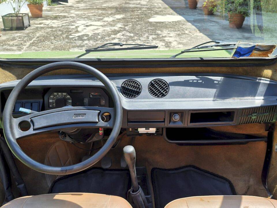 Image 22/69 of FIAT 127 Moretti Midimaxi 900 (1978)