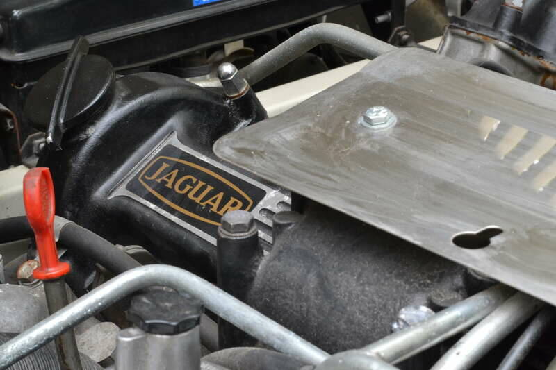 Image 31/36 of Jaguar E-Type V12 (1973)