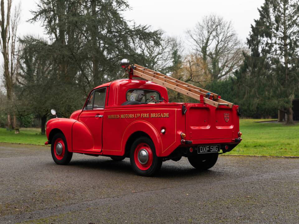 Image 12/50 of Morris Minor 1000 (1969)