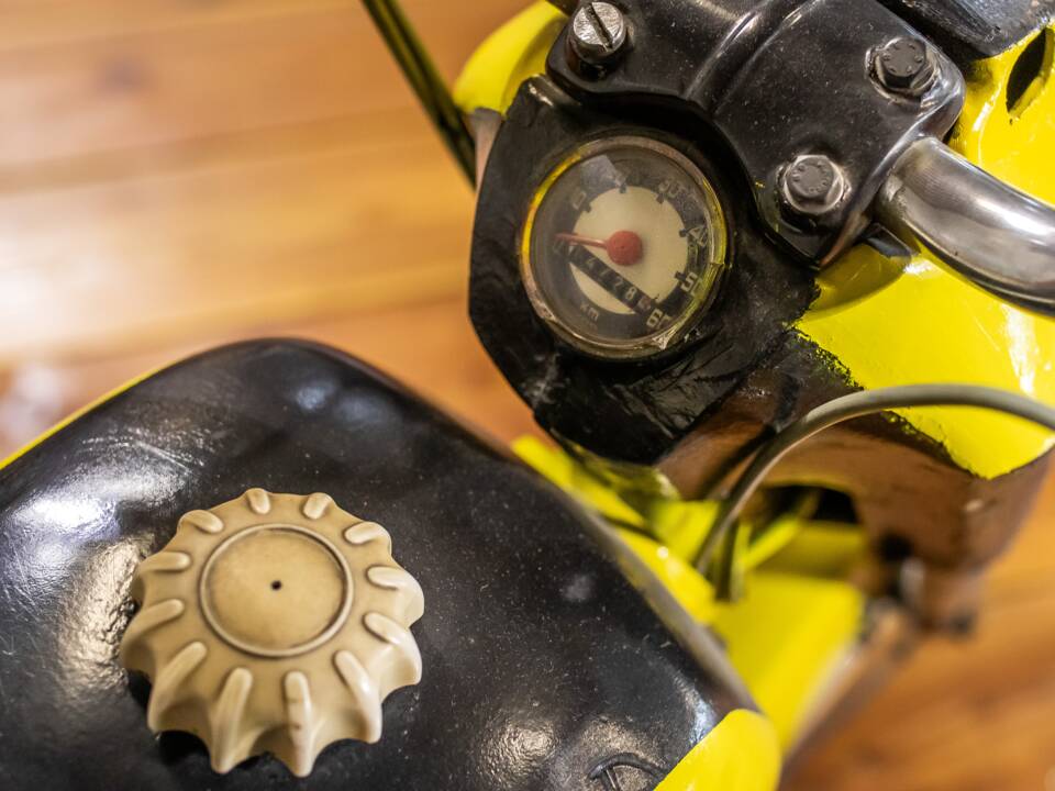 Immagine 5/11 di Puch VZ 50 M (1900)