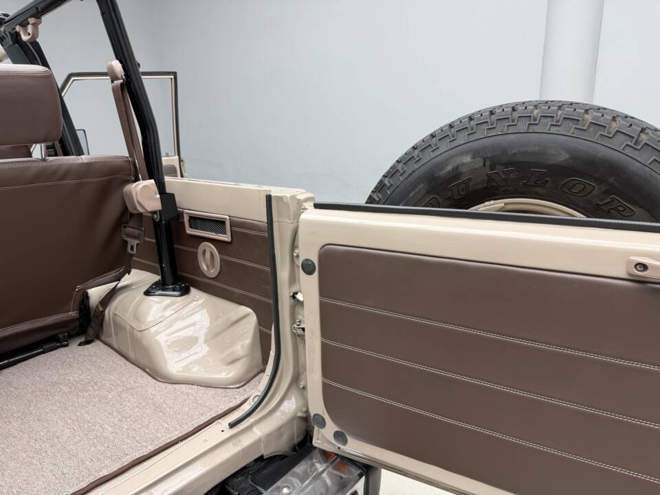Immagine 24/24 di Toyota Land Cruiser LJ73 (1991)