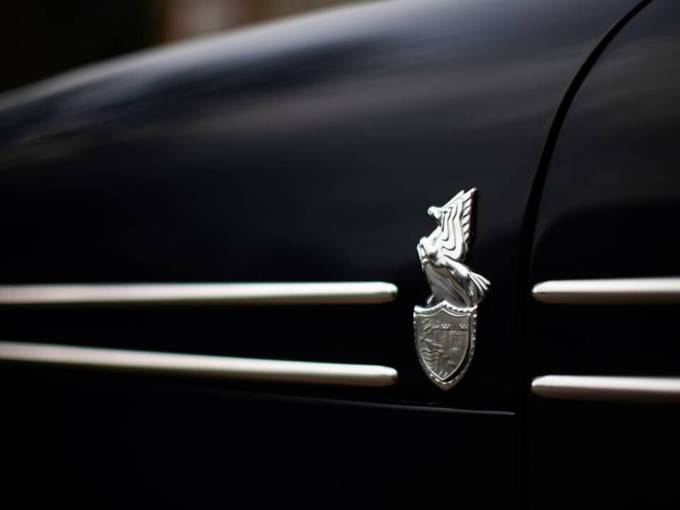 Image 43/50 of Bristol 409 (1967)