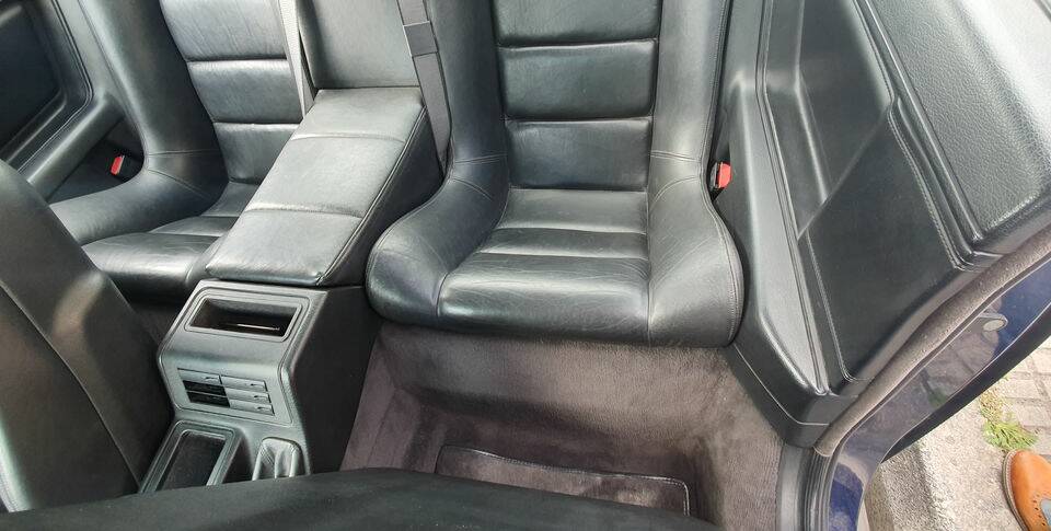 Image 5/8 of BMW 850i (1991)