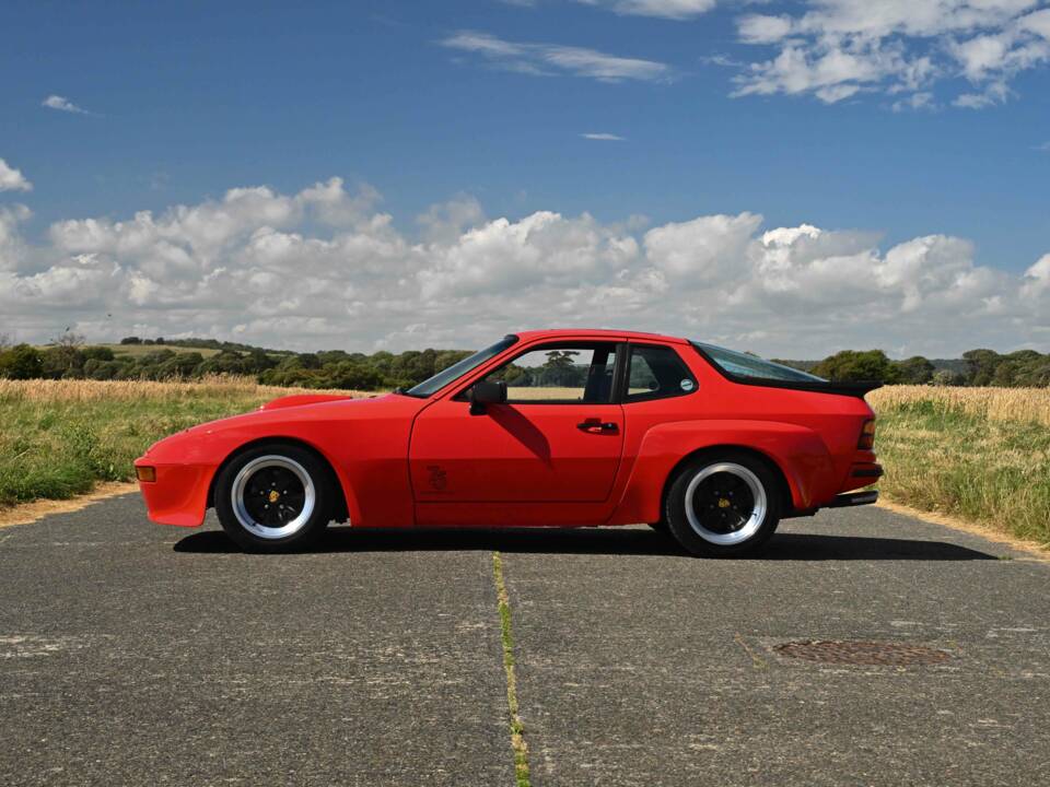 Image 13/50 of Porsche 924 Carrera GT (1986)