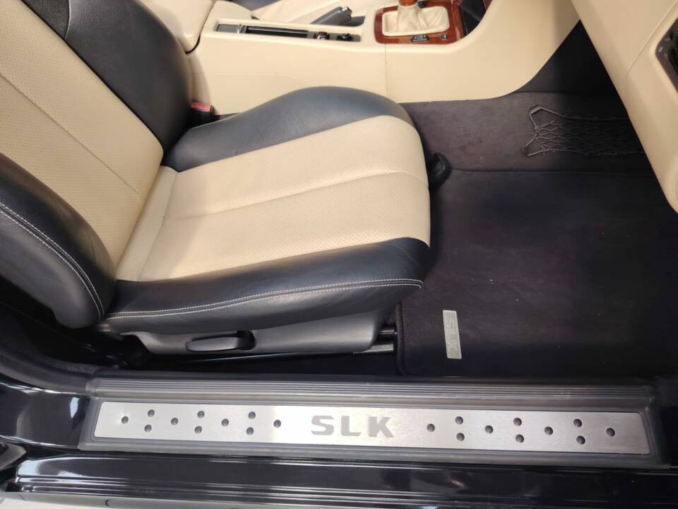 Bild 37/54 von Mercedes-Benz SLK 230 Kompressor (2002)