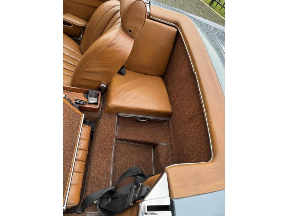 Immagine 37/50 di Mercedes-Benz 280 SL (1969)