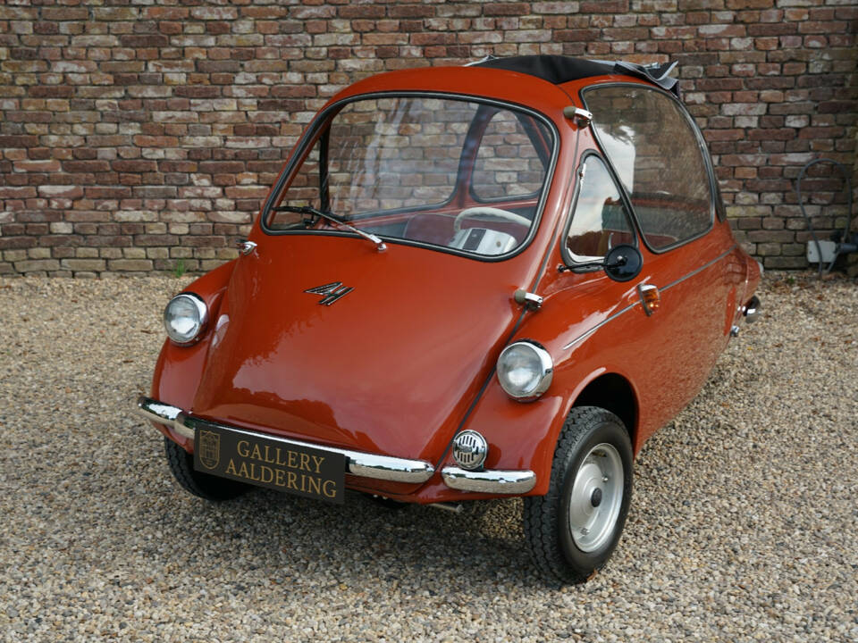 Image 42/50 of Heinkel Trojan 200 (1957)