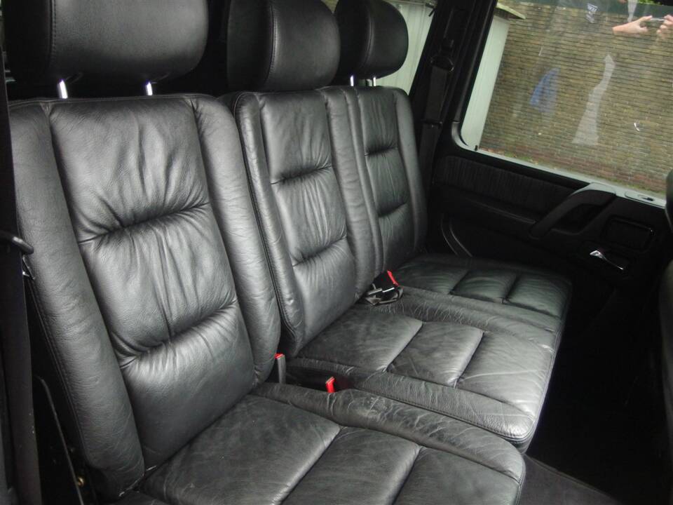 Bild 75/99 von Mercedes-Benz G 500 (lang) (2003)