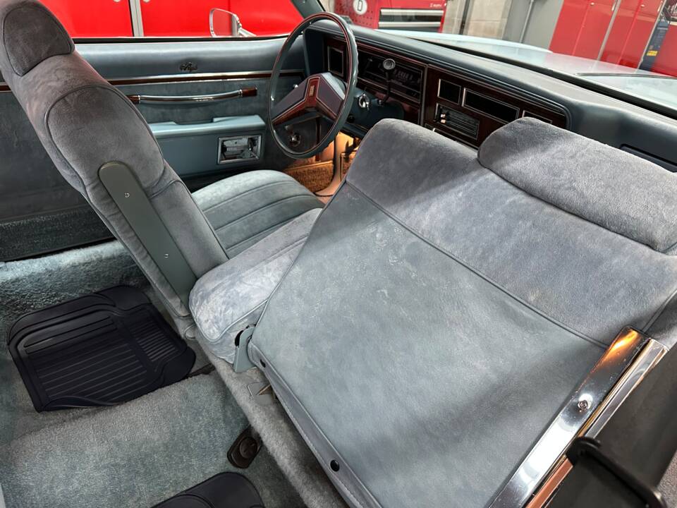 Imagen 38/64 de Oldsmobile Delta 88 Royale (1979)