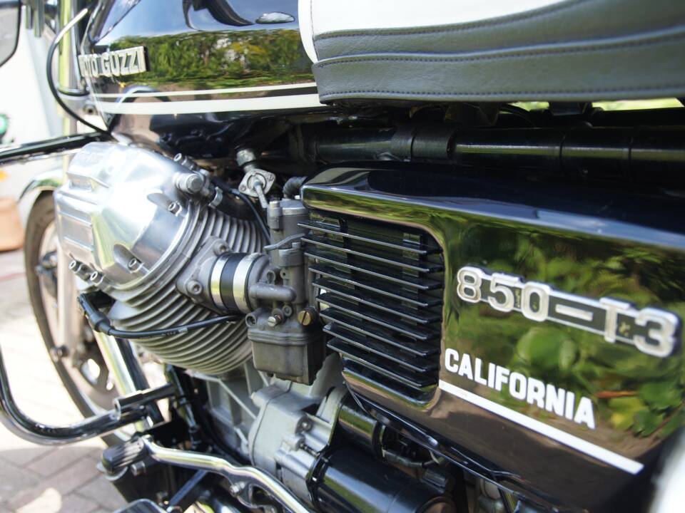 Image 9/9 of Moto Guzzi 850 T 3 California (1976)