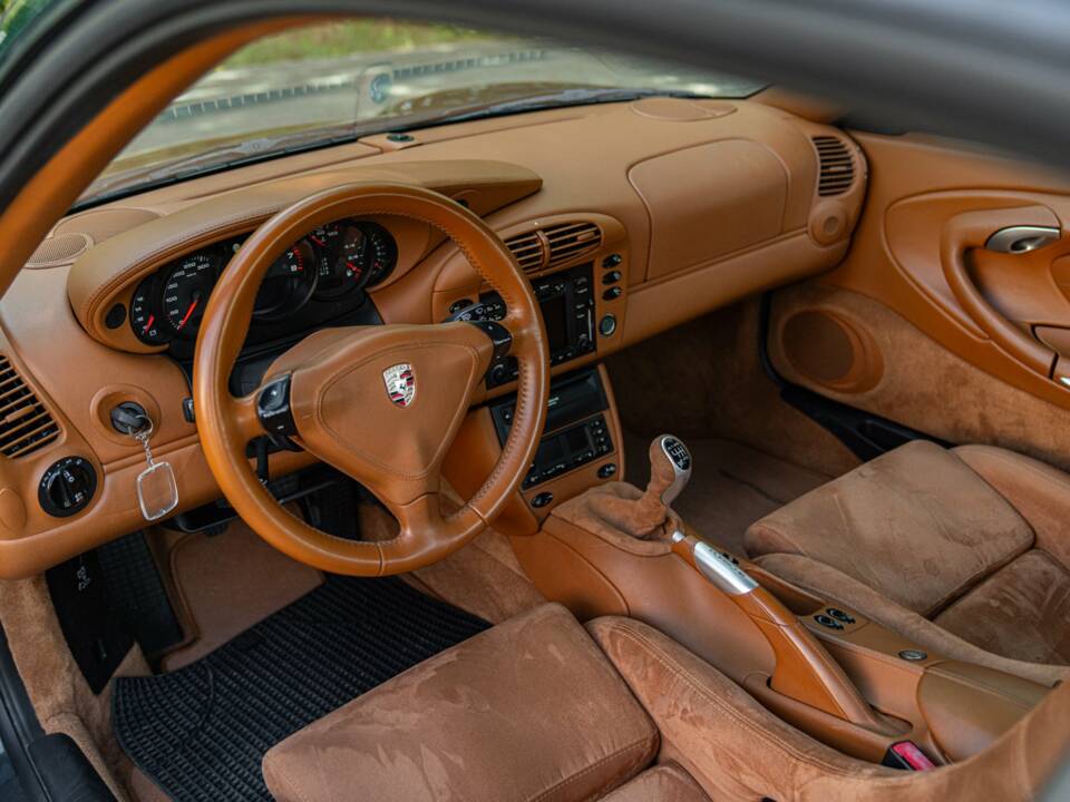 Image 36/50 de Porsche 911 Turbo (2001)