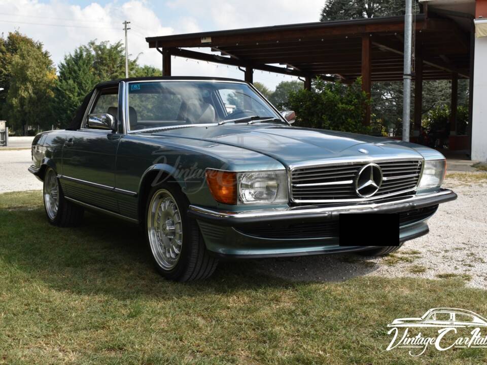 Image 5/75 de Mercedes-Benz 560 SL (1986)