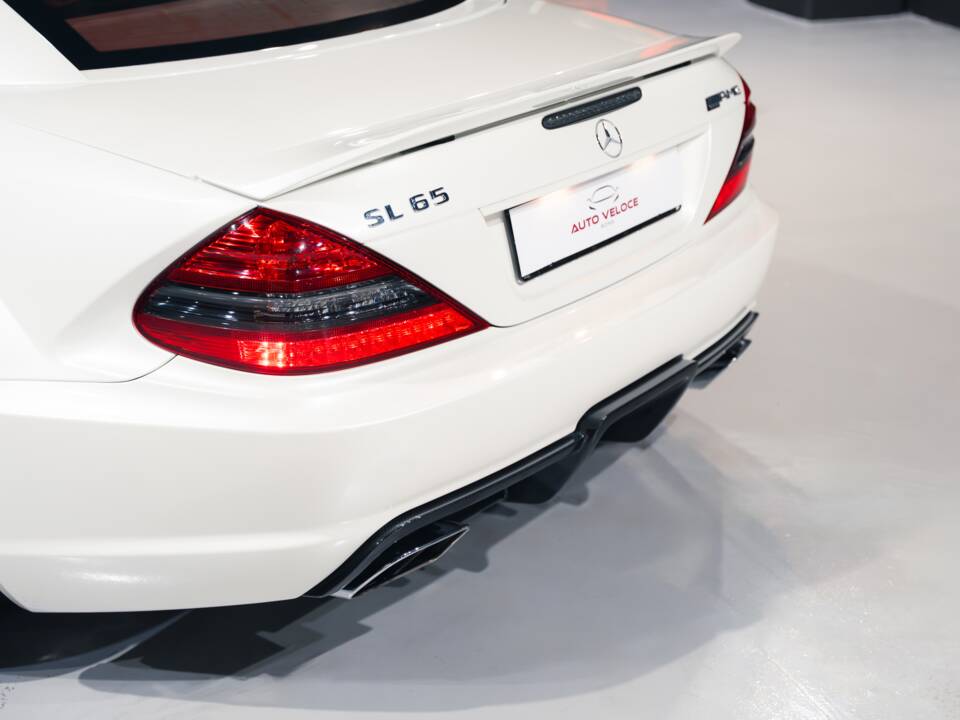 Afbeelding 9/47 van Mercedes-Benz SL 65 AMG Black Series (2010)