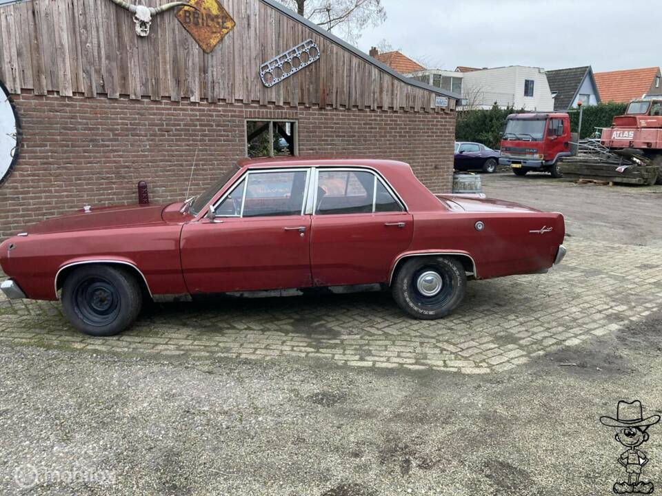Immagine 3/39 di Plymouth Valiant 3.7 L (1968)