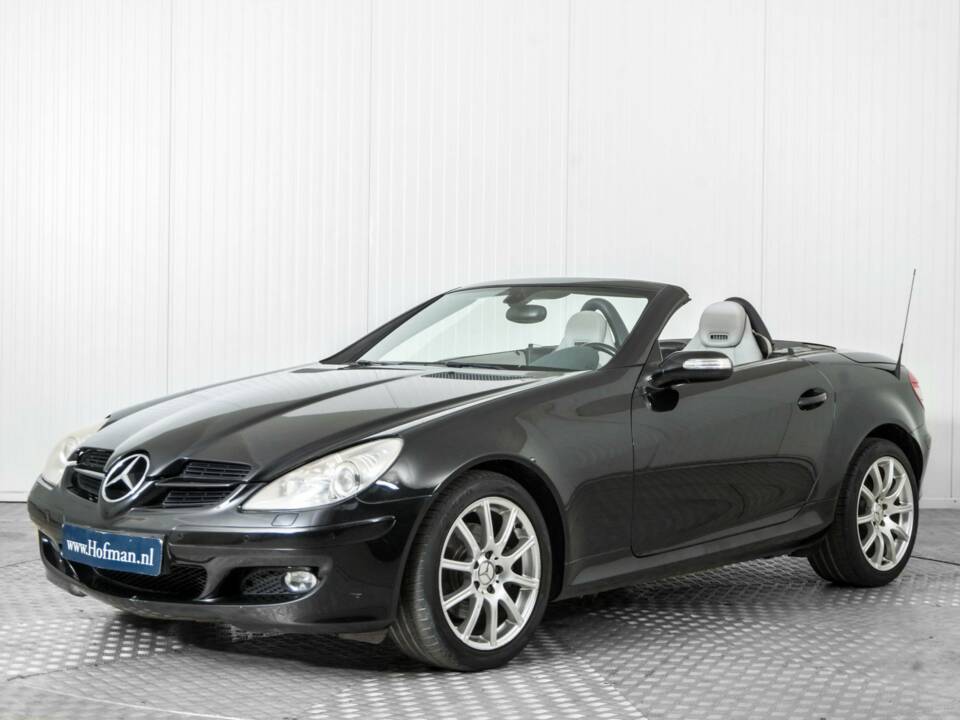 Bild 1/50 von Mercedes-Benz SLK 280 (2005)