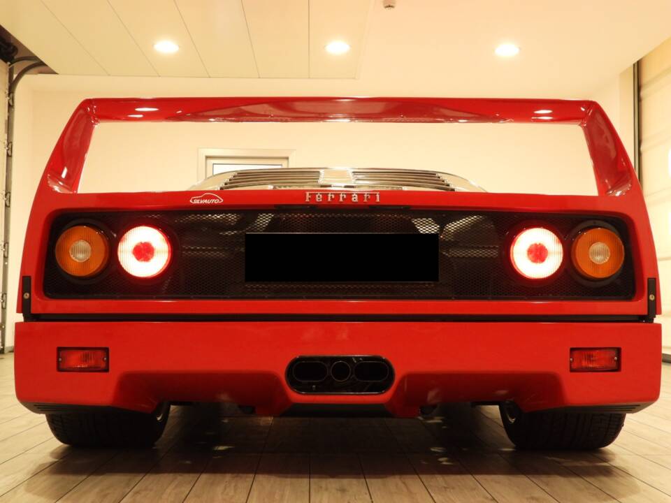Immagine 9/16 di Ferrari F40 (1989)