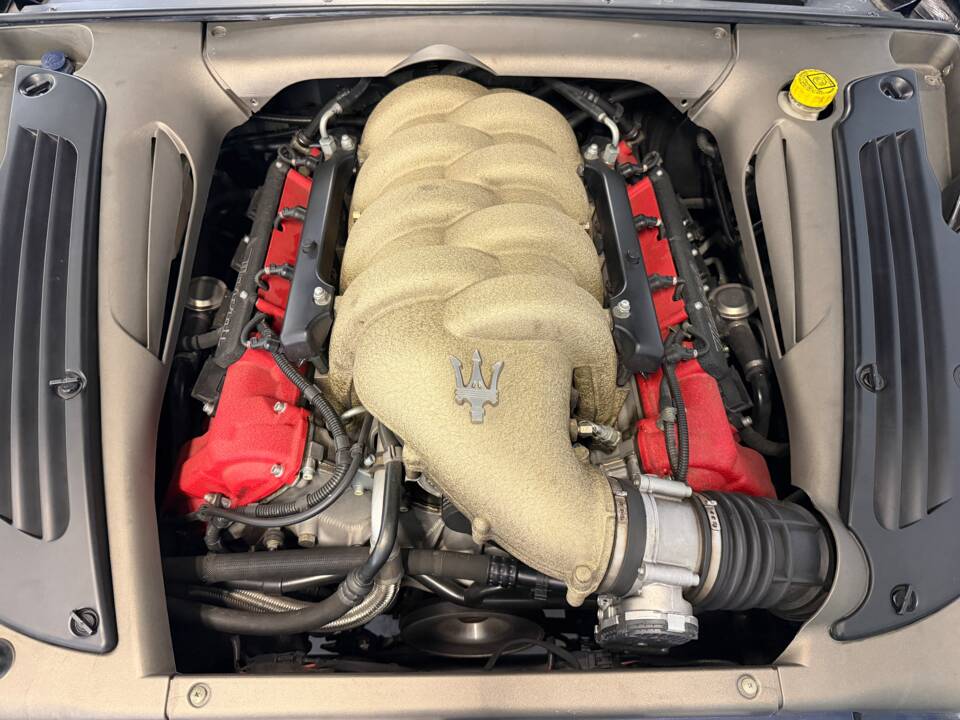 Image 12/15 de Maserati Spyder 4200 (2003)