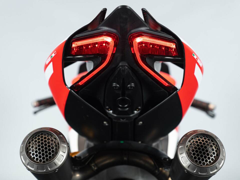 Bild 10/30 von Ducati DUMMY (2017)