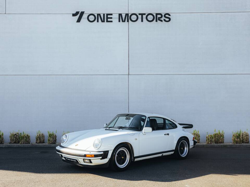 Bild 3/27 von Porsche 911 Carrera 3.2 (1989)