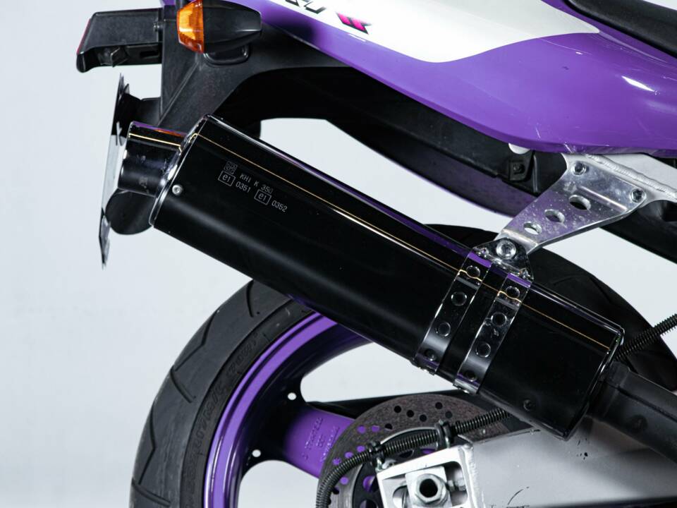 Image 22/50 of Kawasaki DUMMY (1996)