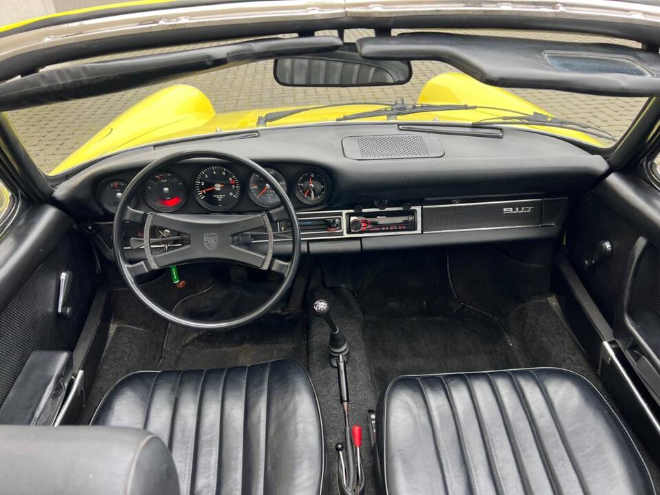 Image 16/46 of Porsche 911 2.2 T (1969)