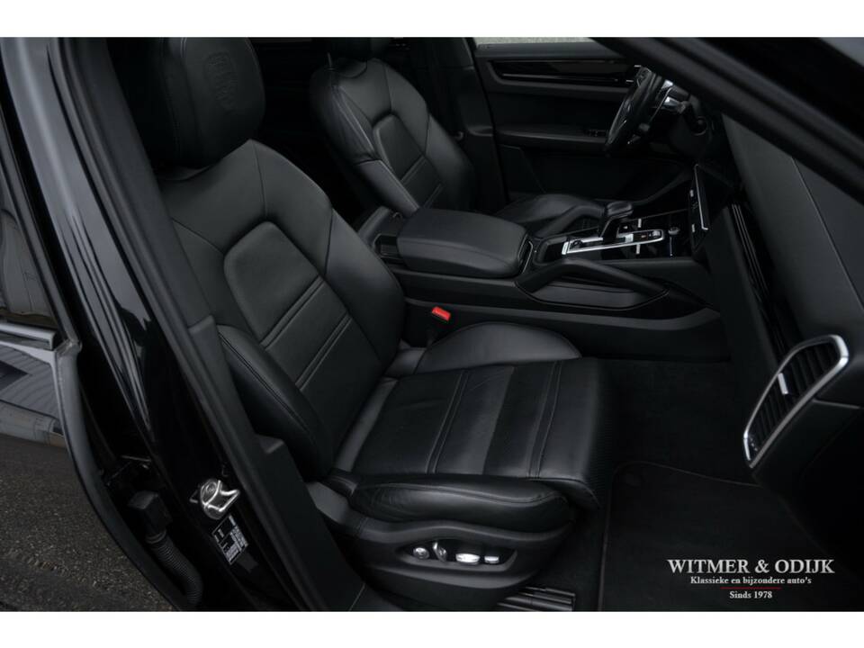 Image 6/37 of Porsche Cayenne E-Hybrid (2018)